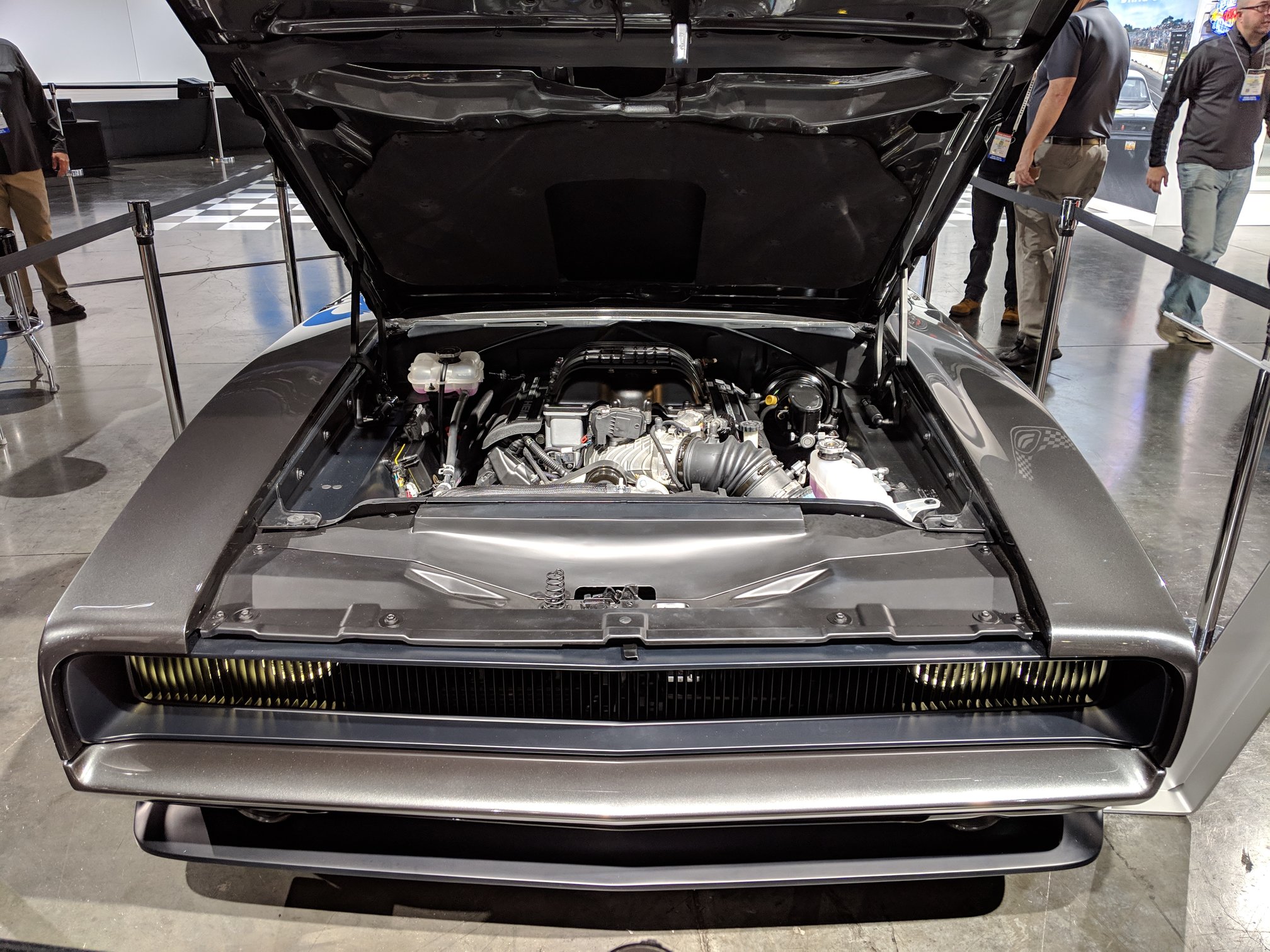 Dodge “Super Charger” with 1,000hp Hellephant Engine at SEMA 2018
